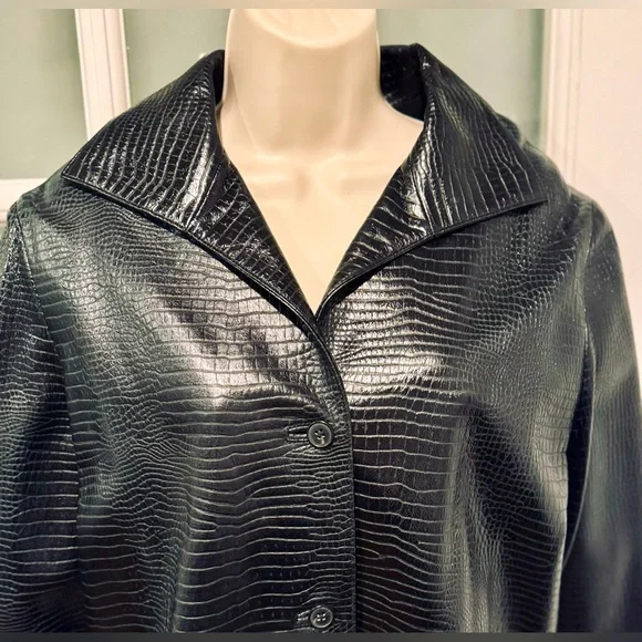 ELEN TRACY Vintage Embossed Leather Jacket - Picture 2 of 6